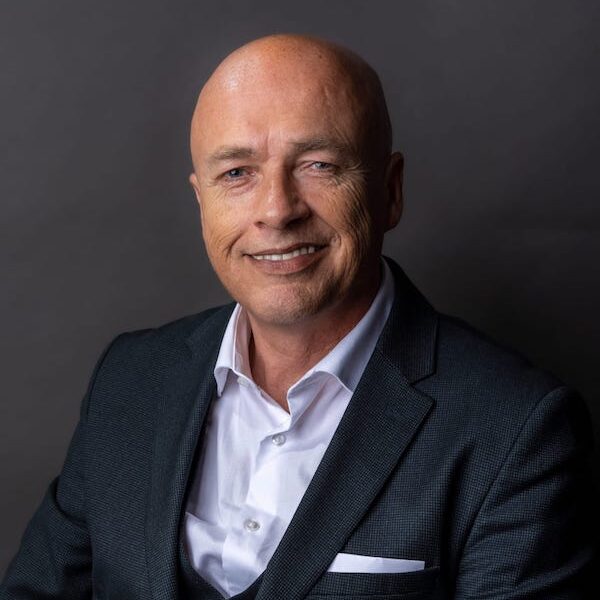 Peter-van-der-Velden